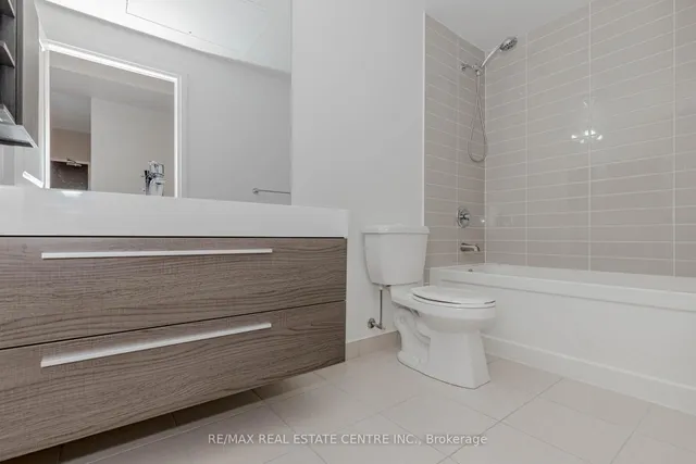 Additional image 29 of 15 Zorra St Unit 506