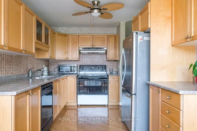 Additional image 12 of 2000 Creekside Dr Unit 805