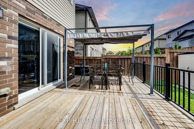 Additional image 42 of 403 Moorlands Cres