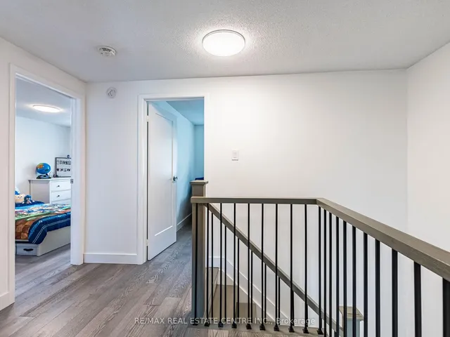 Additional image 29 of 52 Mozart Cres