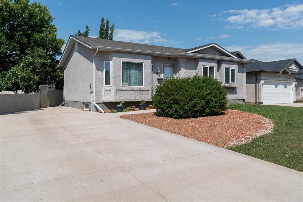 Property image for 79 Atwood Street|Winnipeg, Manitoba R2C5K9