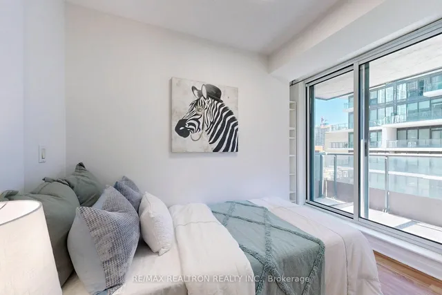 Additional image 20 of 76 Shuter St Unit 808