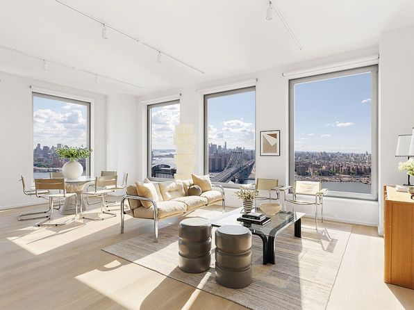 8 S 4th St #35B, Brooklyn, NY 11249
