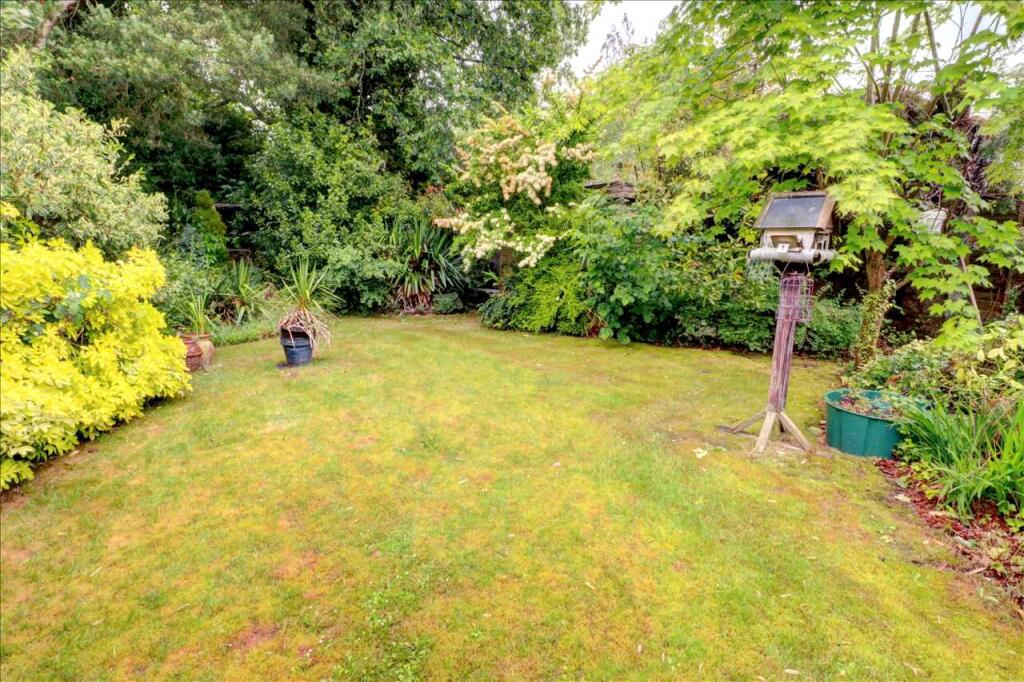 Additional image 17 of Emmanuel, Bickenhill Lane, Marston Green