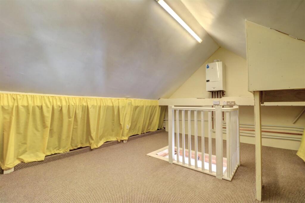 Additional image 26 of Gainsborough Crescent, Great Barr, Birmingham