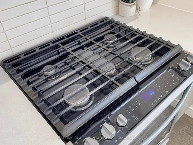 Additional image 10 of 2A Church St Unit 702