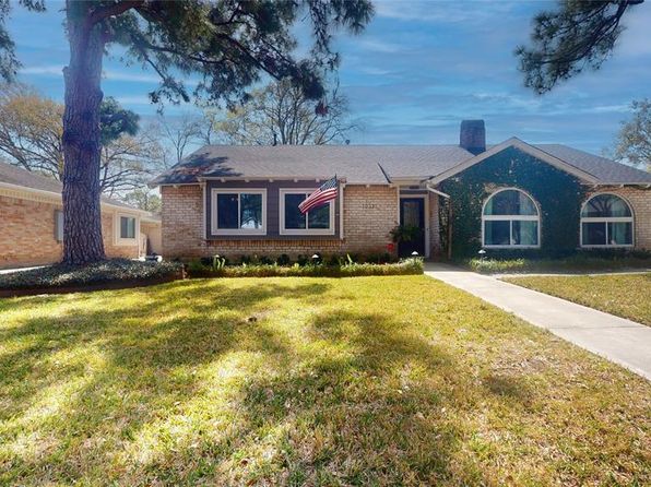 12331 Westmere Dr, Houston, TX 77077