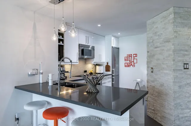 Additional image 6 of 24 Wellesley St Unit 315