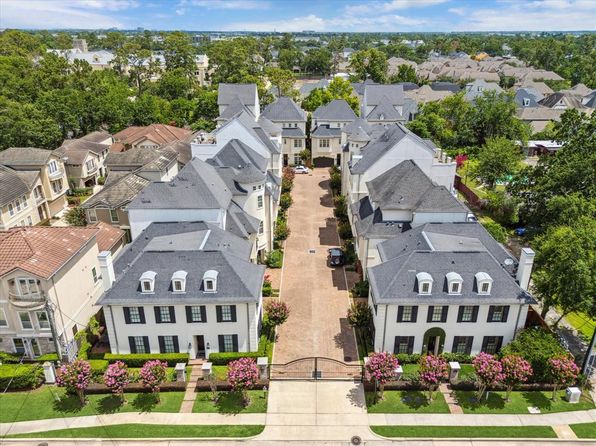 1318 Bobbitt Manor Ln, Houston, TX 77055