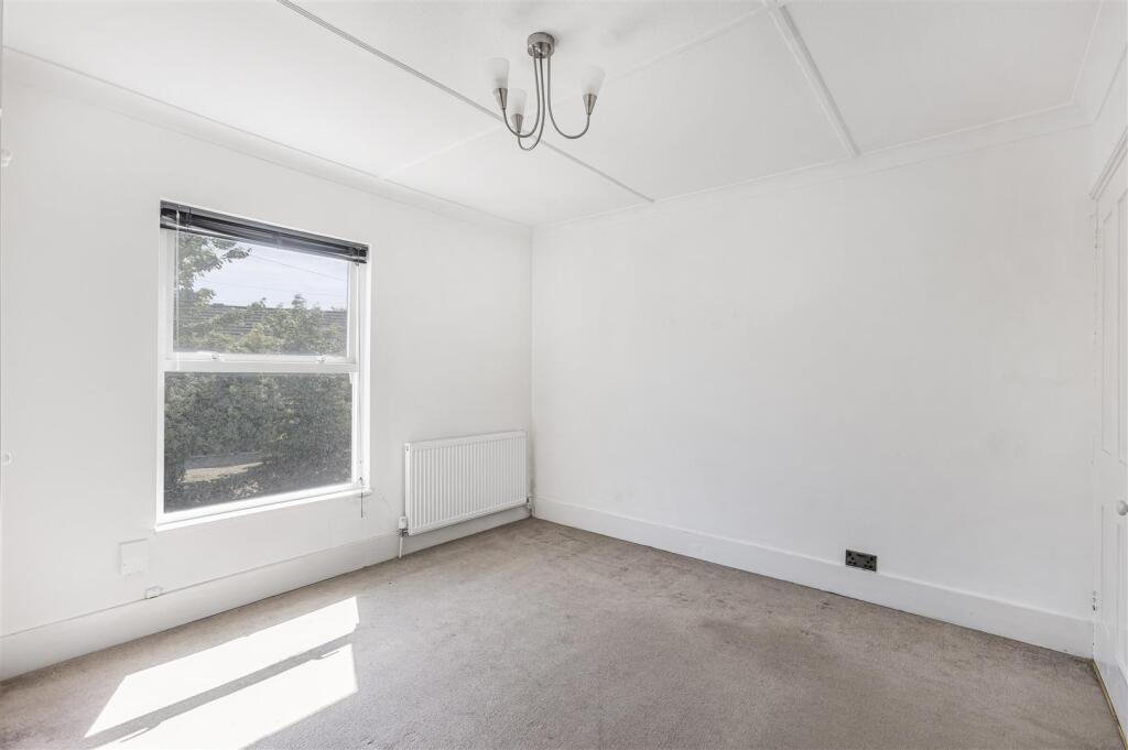 Additional image 13 of Station Road, Harpenden, AL5