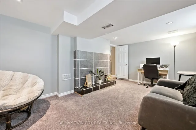 Additional image 29 of 66 Cherry St