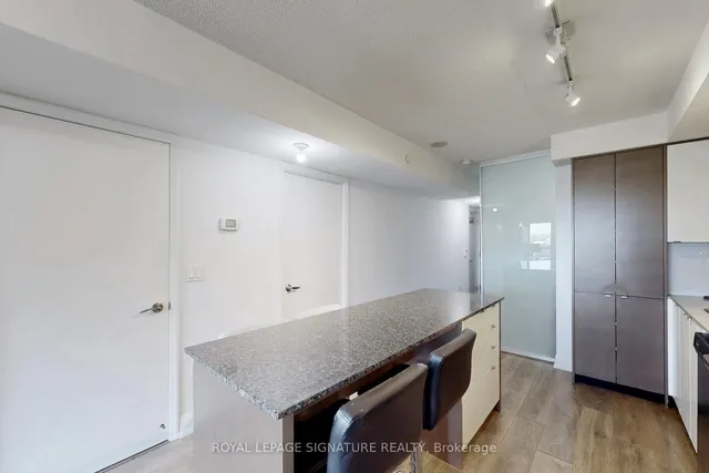 Additional image 17 of 9 Valhalla Inn Rd Unit 606