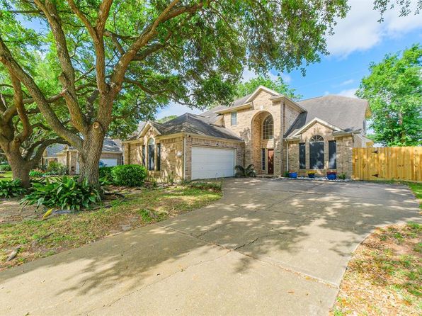 3314 Shadowwalk Dr, Houston, TX 77082