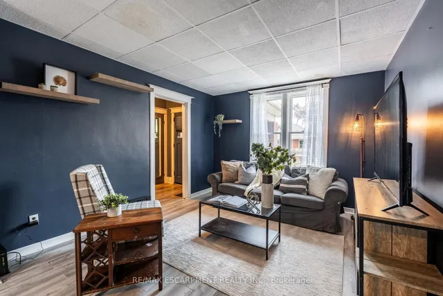 Additional image 6 of 52 CONNAUGHT Ave