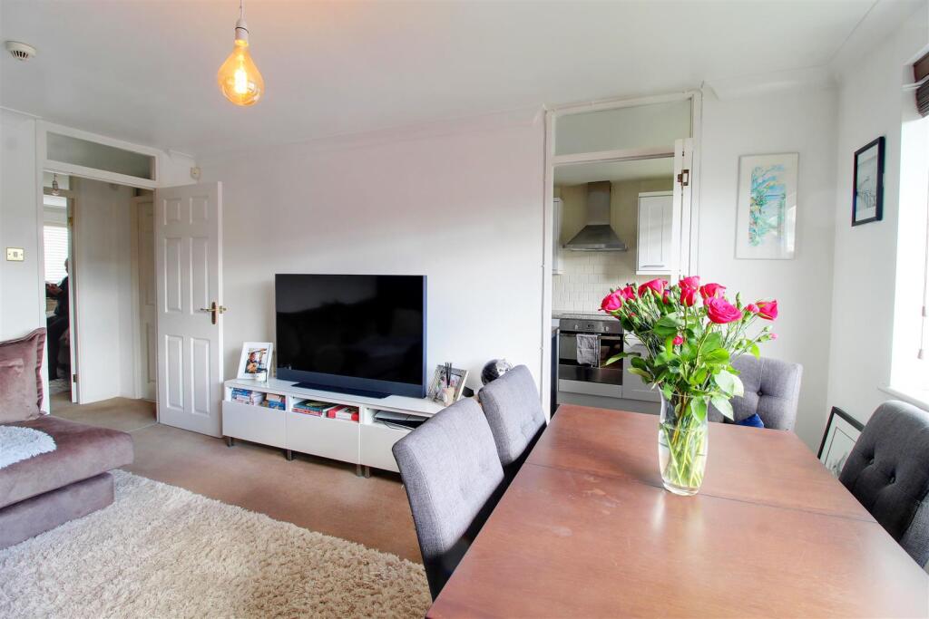 Additional image 5 of Alderman Close, Welham Green