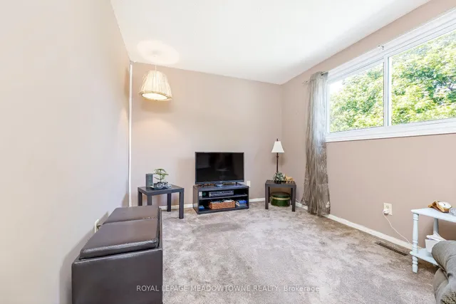 Additional image 7 of 13 Blueridge Sq