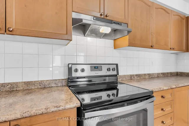 Additional image 17 of 144 Crystalview Cres