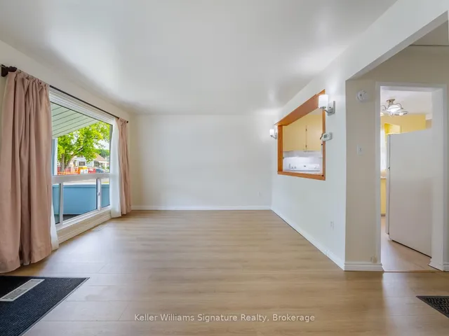 Additional image 7 of 3138 Merritt Ave