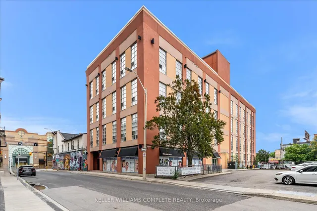 11 Rebecca St Unit 402