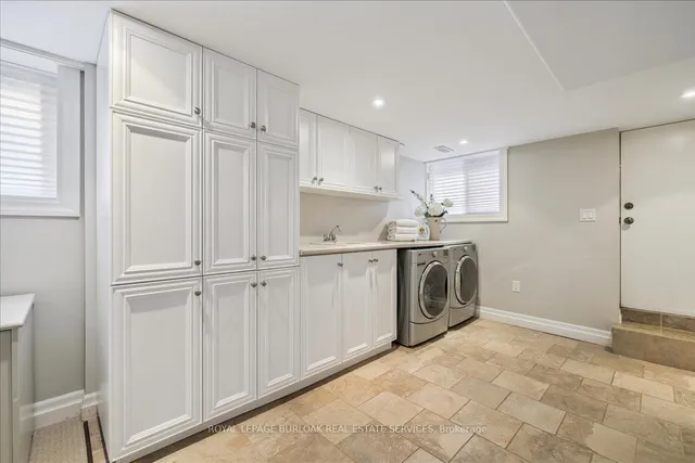 Additional image 22 of 466 Holtby Ave