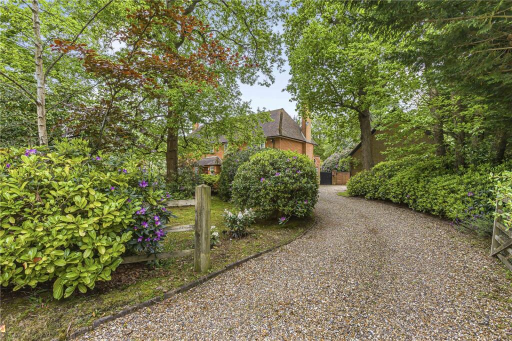 Additional image 63 of Kentish Lane, Brookmans Park, Hertfordshire, AL9