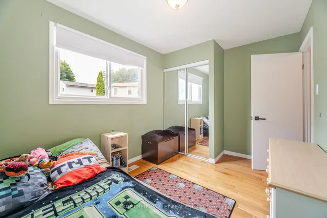 Additional image 22 of 25 Huntingwood Cres