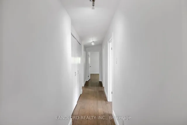 Additional image 39 of 34 Lyncroft Dr