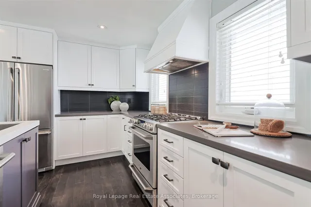 Additional image 10 of 4 Sabine Rd