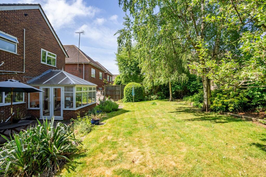 Additional image 25 of Common Lane, Harpenden, Hertfordshire, AL5