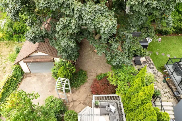 Additional image 40 of 16 Palisades