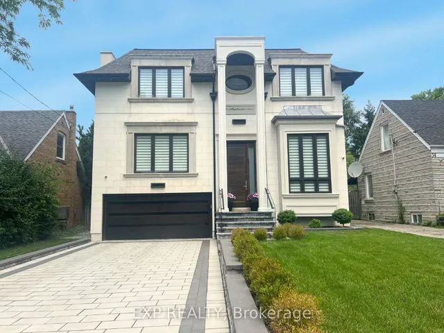 32 Athabaska Ave
