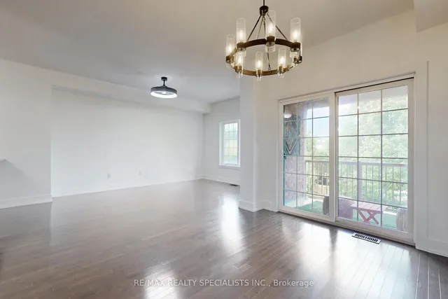 房产图片 11 - 1401 Plains Rd 单元114