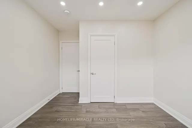 Additional image 25 of 159 Taysham Cres