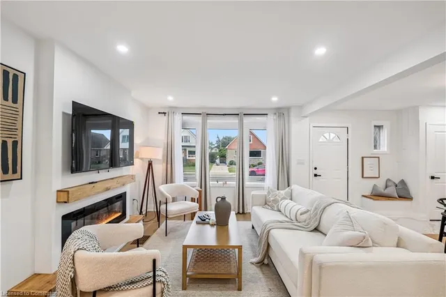 Additional image 38 of 220 Holmesdale Ave