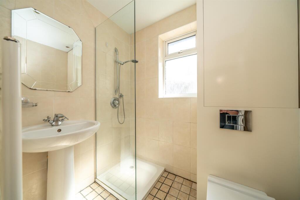 Additional image 11 of Colney Heath Lane, St. Albans