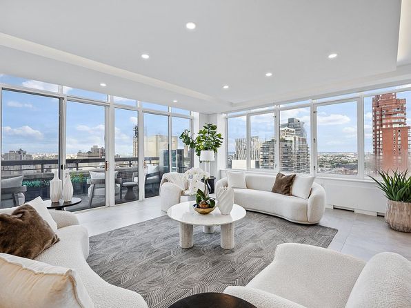 422 E 72nd St, New York, NY 