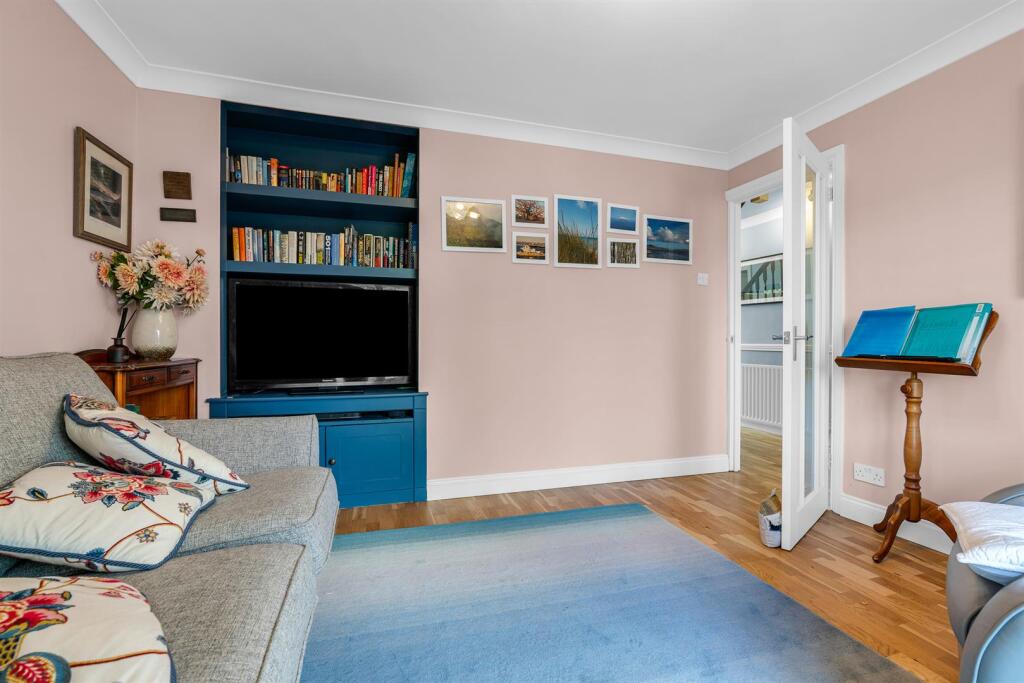 Additional image 7 of Elmoor Close, Welwyn