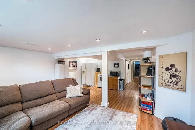 Additional image 35 of 1167 Flagship Dr