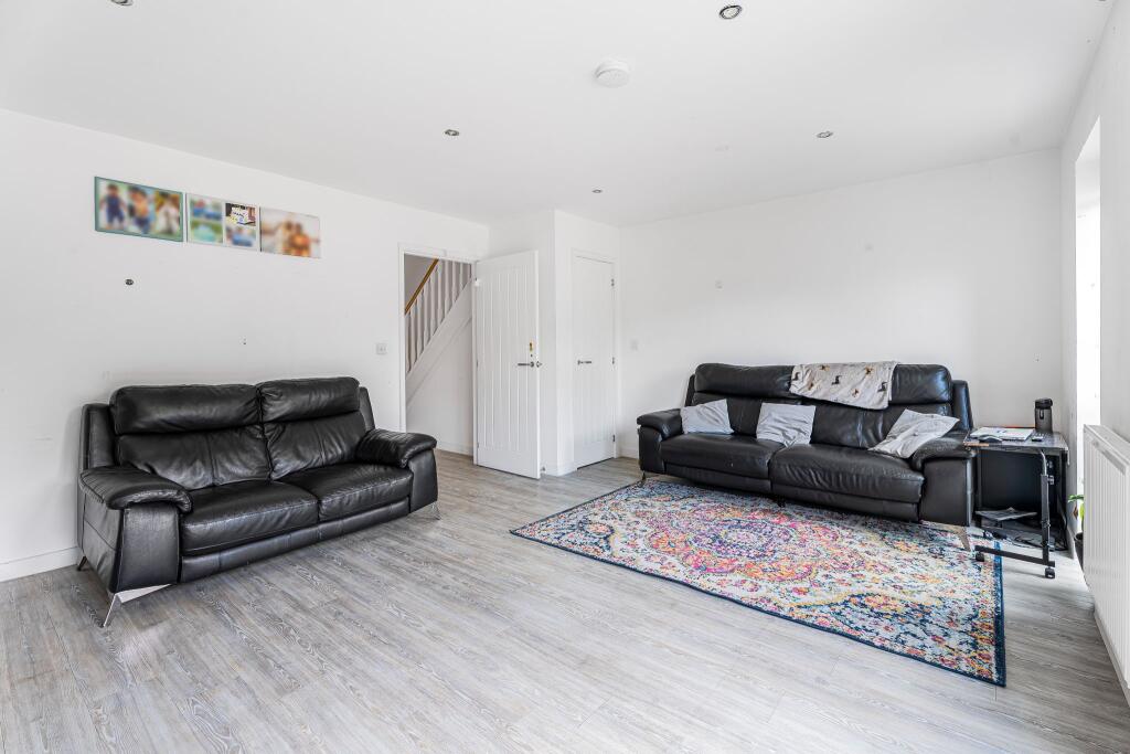 Additional image 4 of Landbeach, Welwyn Garden City, AL7