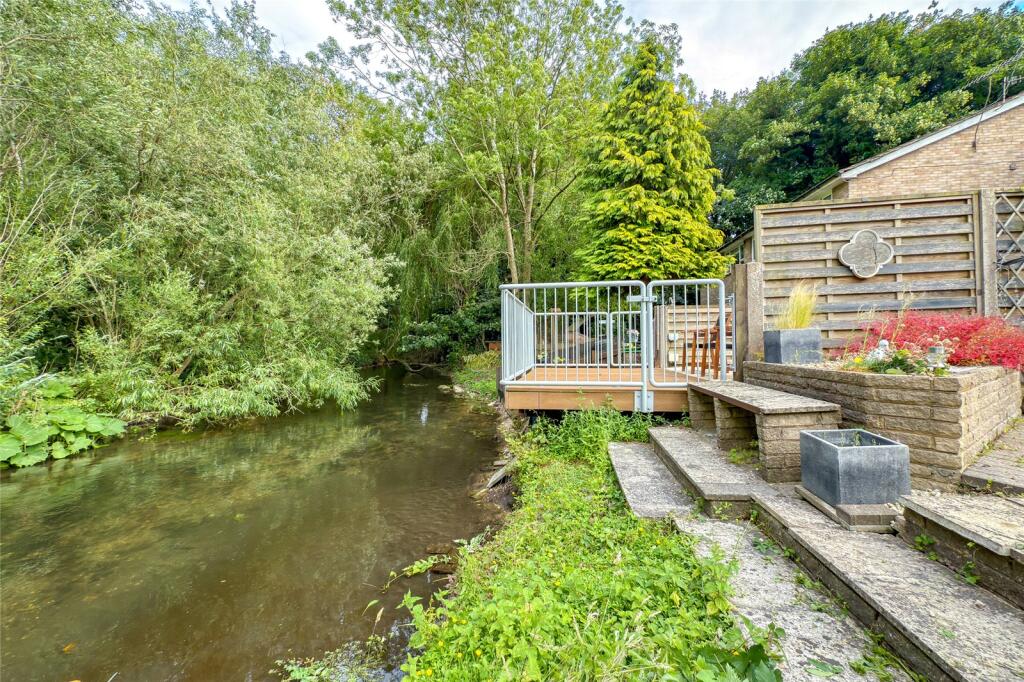 Additional image 11 of The Beeches, Park Street, St. Albans, Hertfordshire, AL2