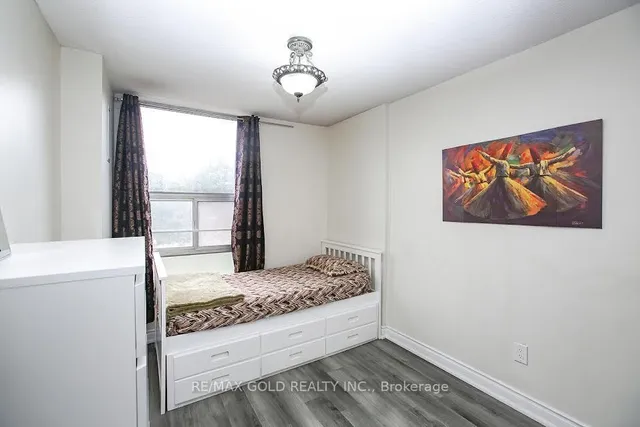 Additional image 19 of 15 Kensington Rd Unit 312