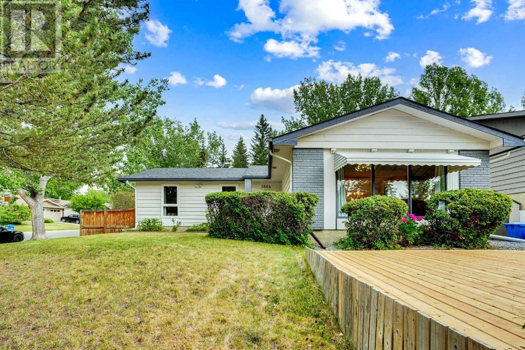 5864 66 Avenue NW|Calgary, Alberta T3A2B1