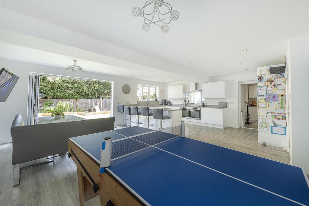 Additional image 9 of Crosspaths, Harpenden