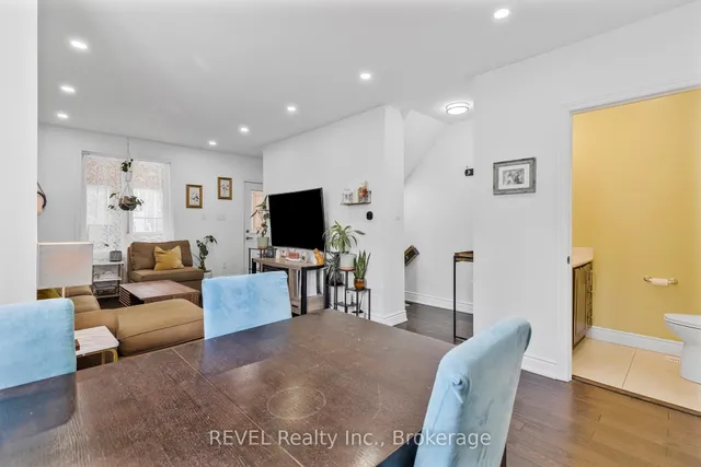 Additional image 11 of 25 Land St