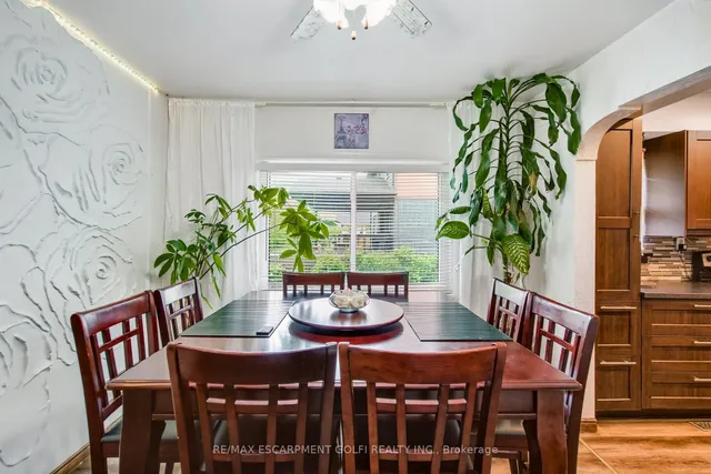 Additional image 16 of 271 Margaret Ave