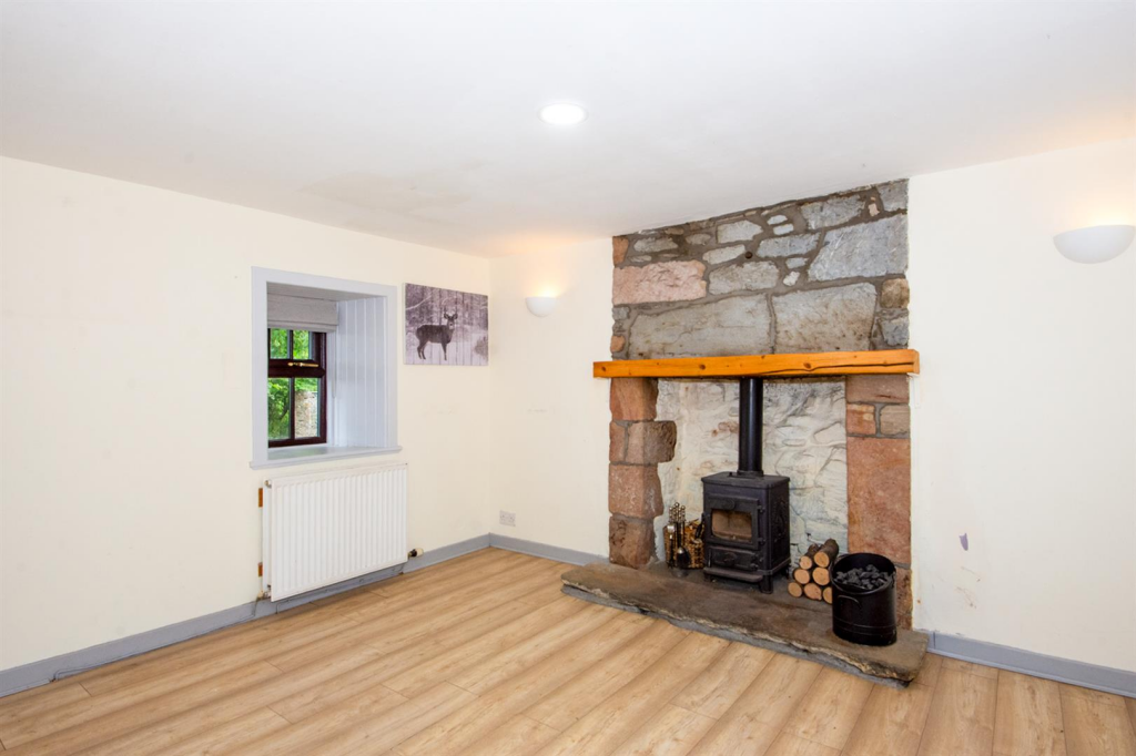 Additional image 4 of Avondale, 110 Main Street, Tomintoul,