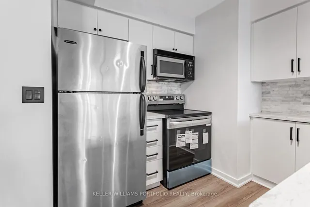 Additional image 7 of 255 Richmond St Unit 1205