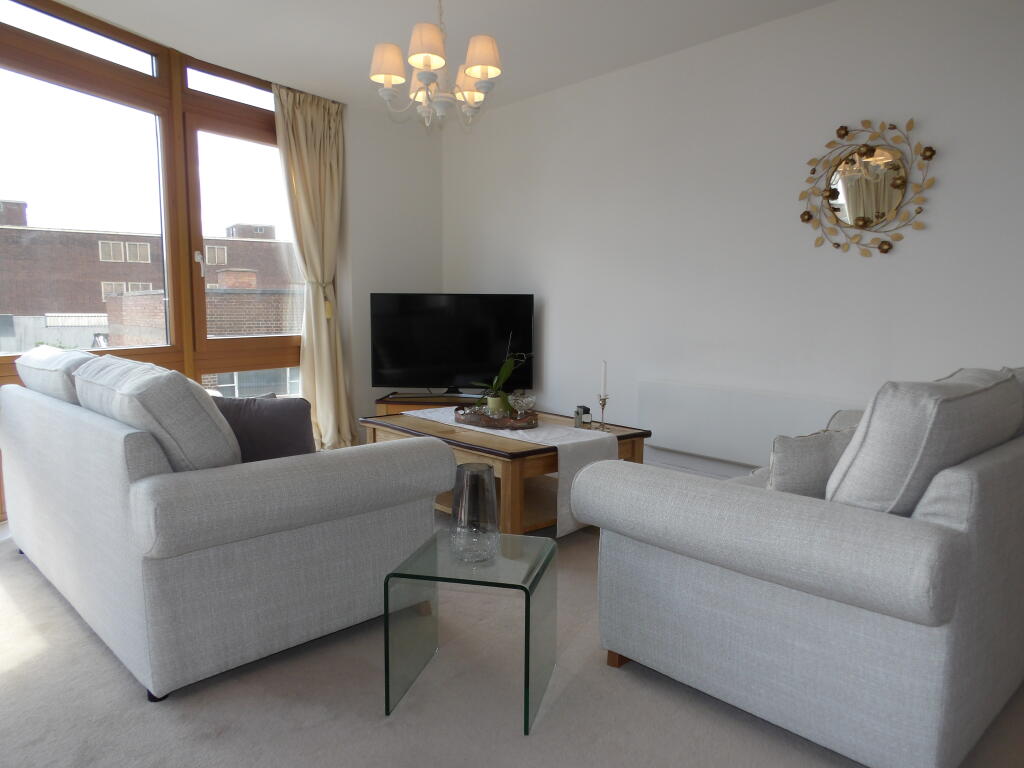 Additional image 2 of Post Box