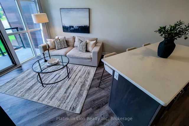 Additional image 18 of 600 North Service Rd Unit 218