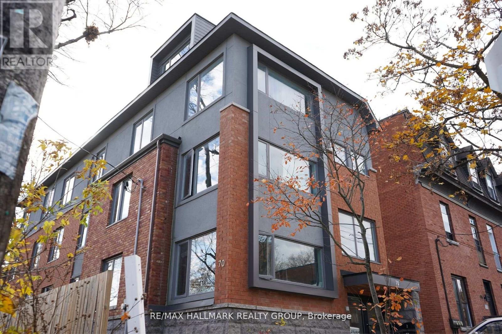 70 RUSSELL AVENUE|Ottawa, Ontario K1N7X1